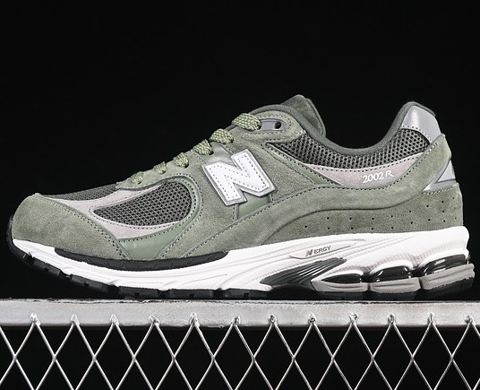 NEW BALANCE 2002R NORWAY SPRUCE M2002RG1