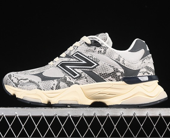 NEW BALANCE NB9060 SEA SALT/BLACK U9060SNA